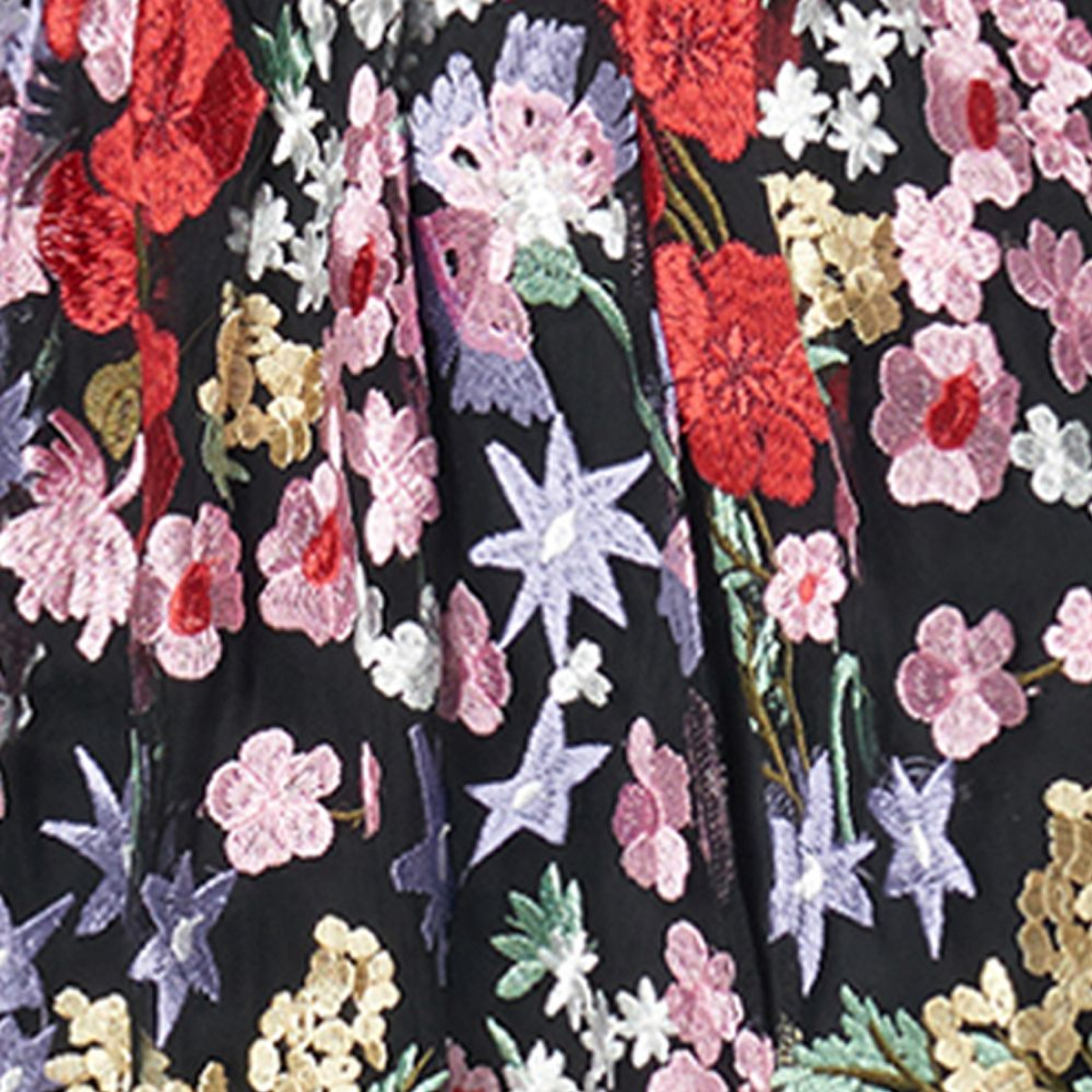 Bebe Women's Floral Embroidered Two Piece Set