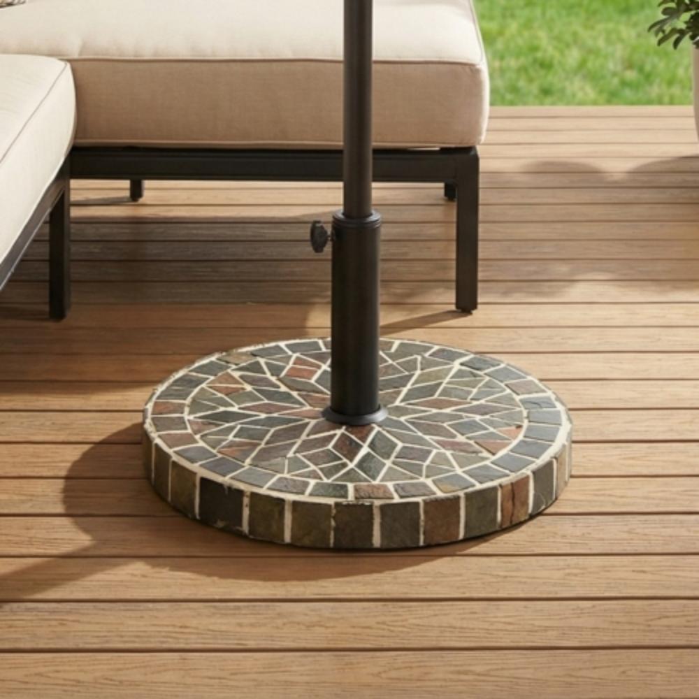 32 lb Round Outdoor Umbrella Base with Adjustable Pole