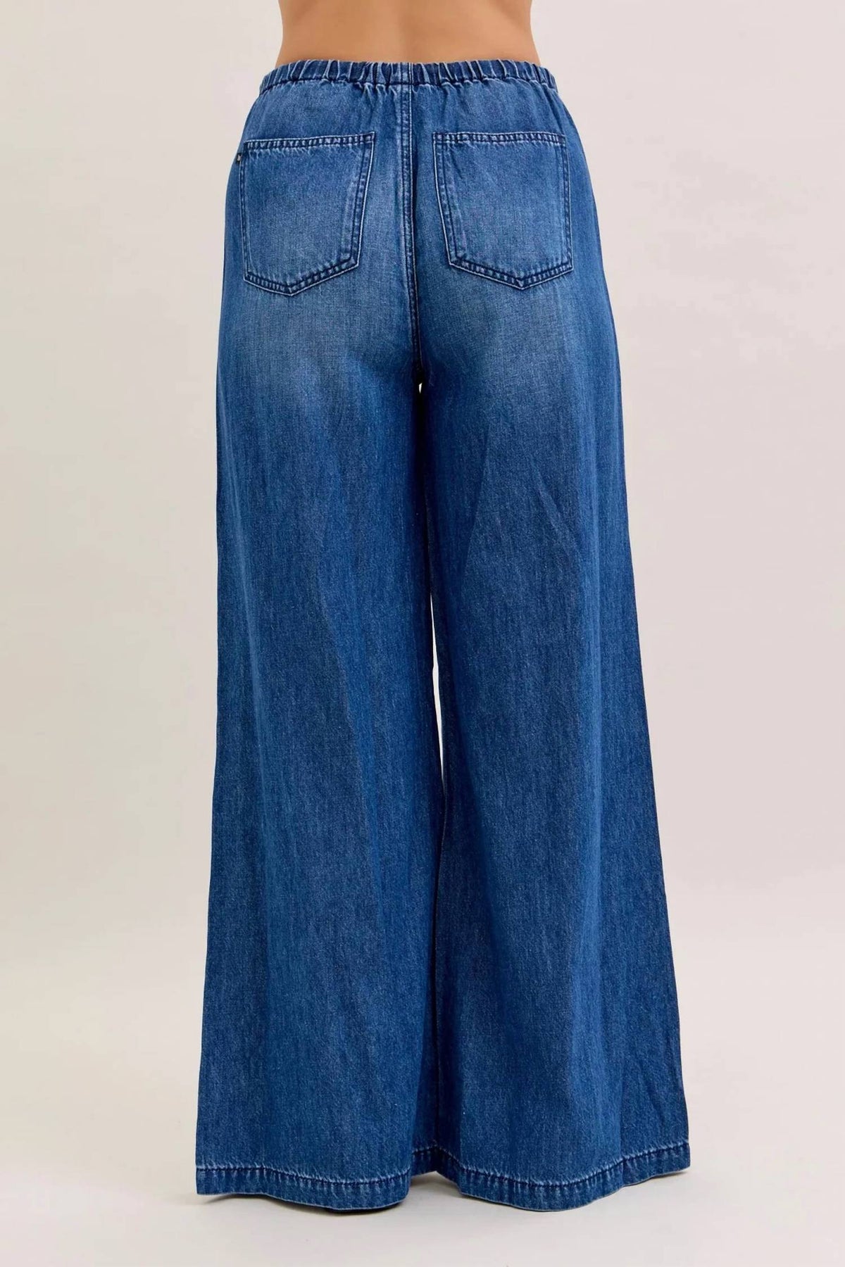 Sunset Beach Jeans In Dark Wash