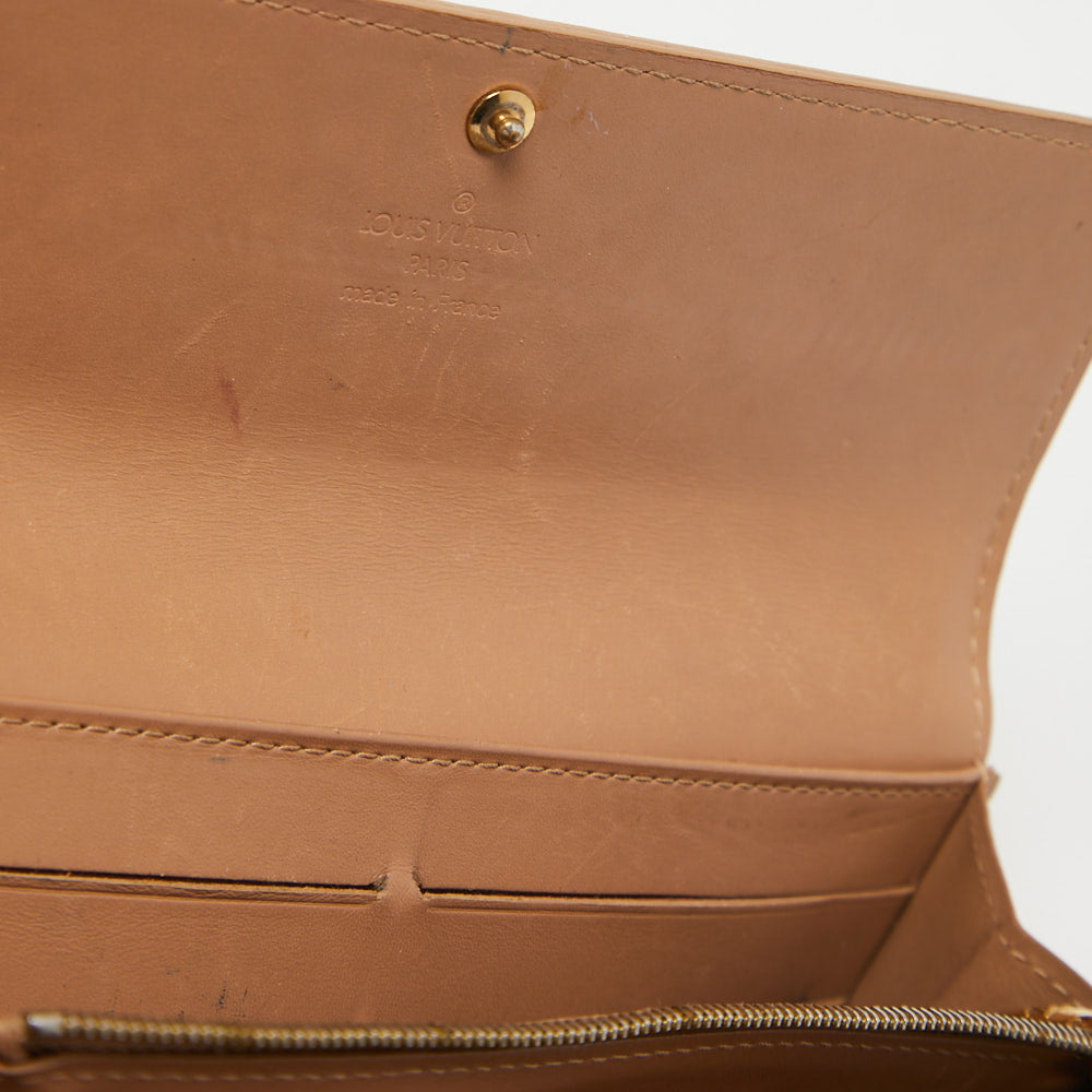 Louis Vuitton Sarah Beige Patent Leather Wallets