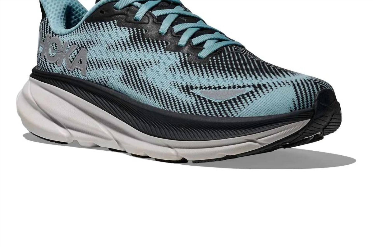 Women's Clifton 9 Gtx Running Shoes In Black Raindrop