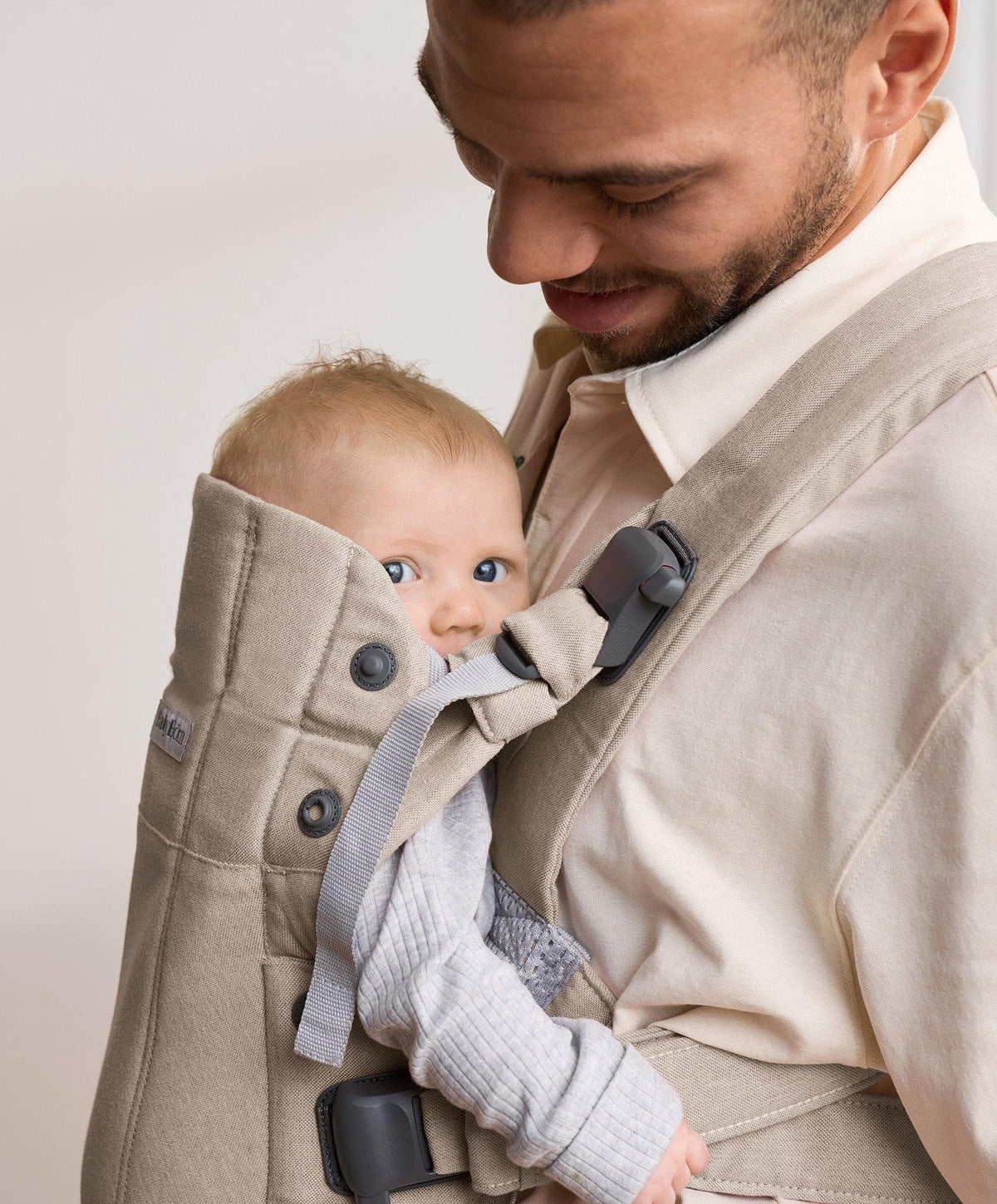 BabyBjörn Baby Carrier Harmony - Light Beige