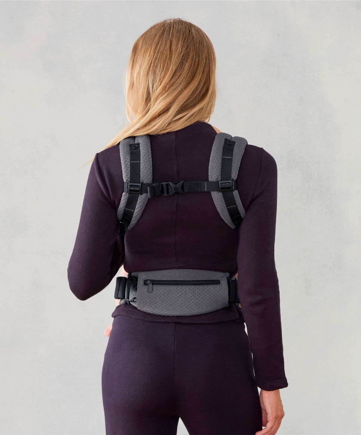 Ergobaby Omni Deluxe Mesh Baby Carrier- Graphite Grey
