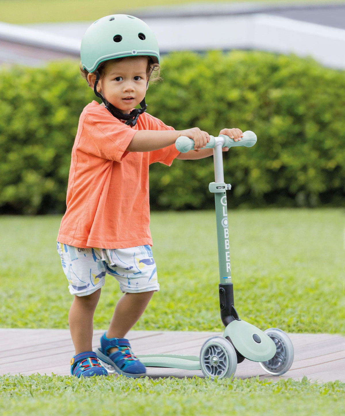 Globber Junior Foldable Lights Eco – Pistachio