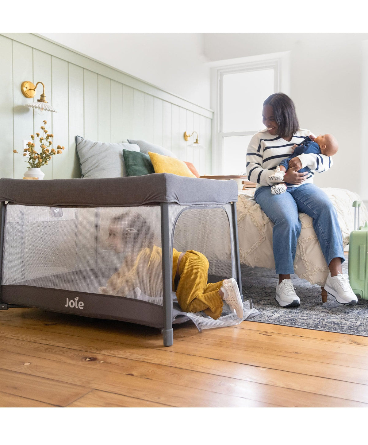 Joie amigo Travel Cot - Thunder