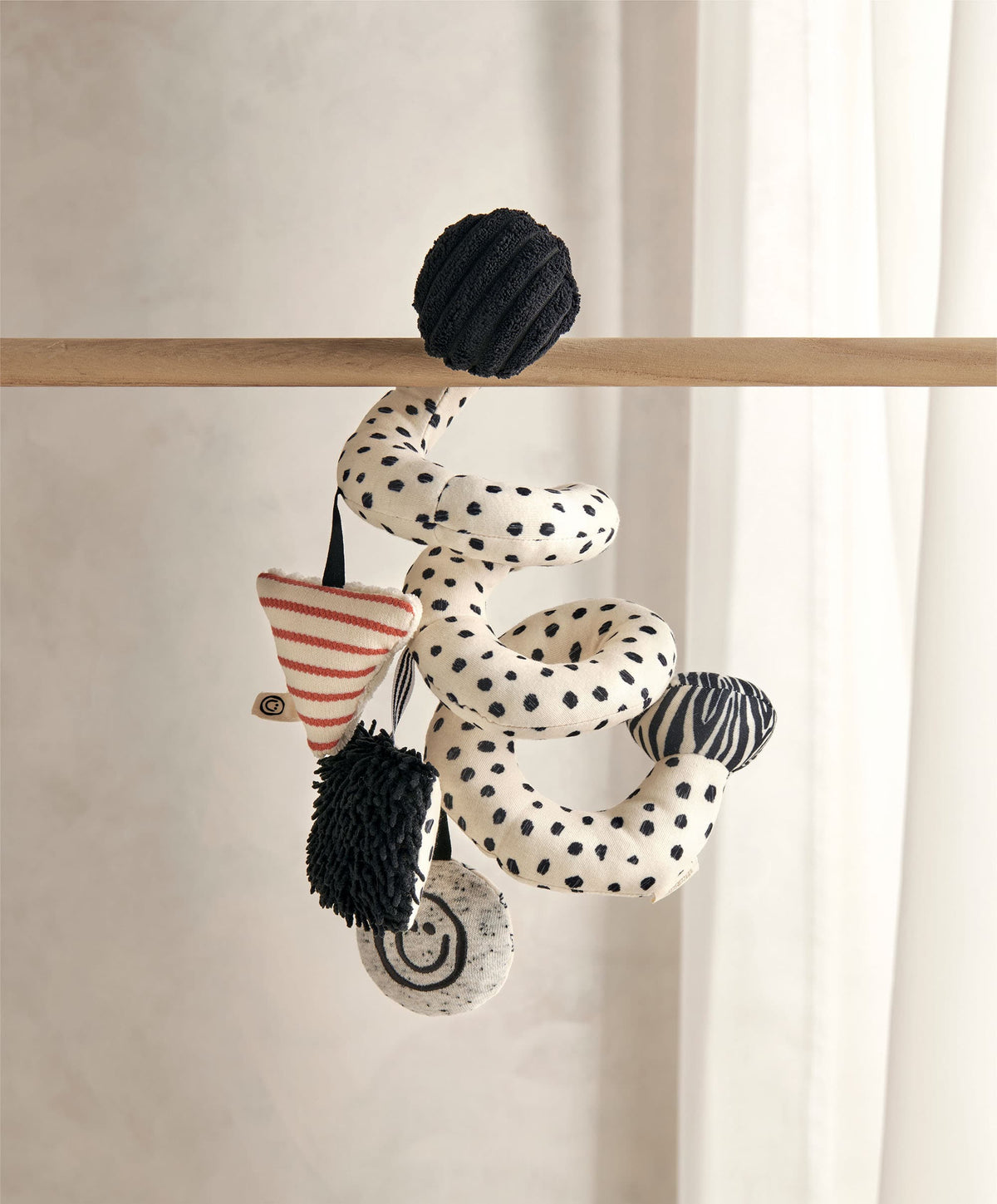 Mamas & Papas Monochrome Travel Spiral
