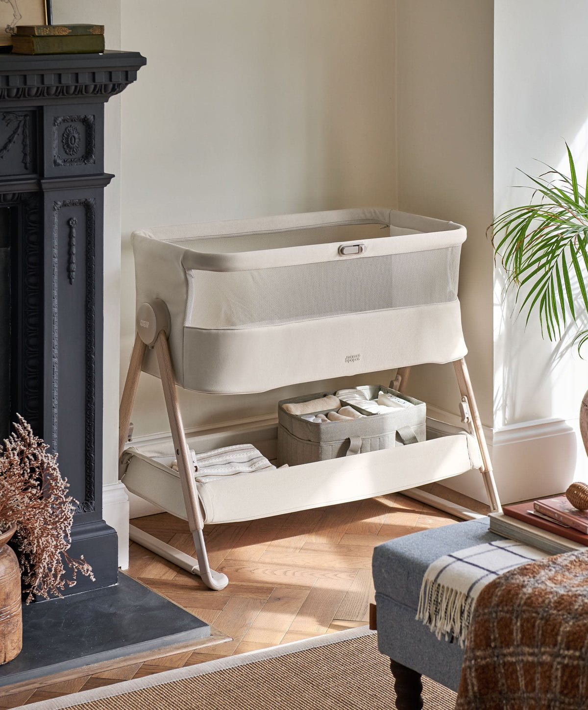 Lua 2 Bedside Crib - Sand