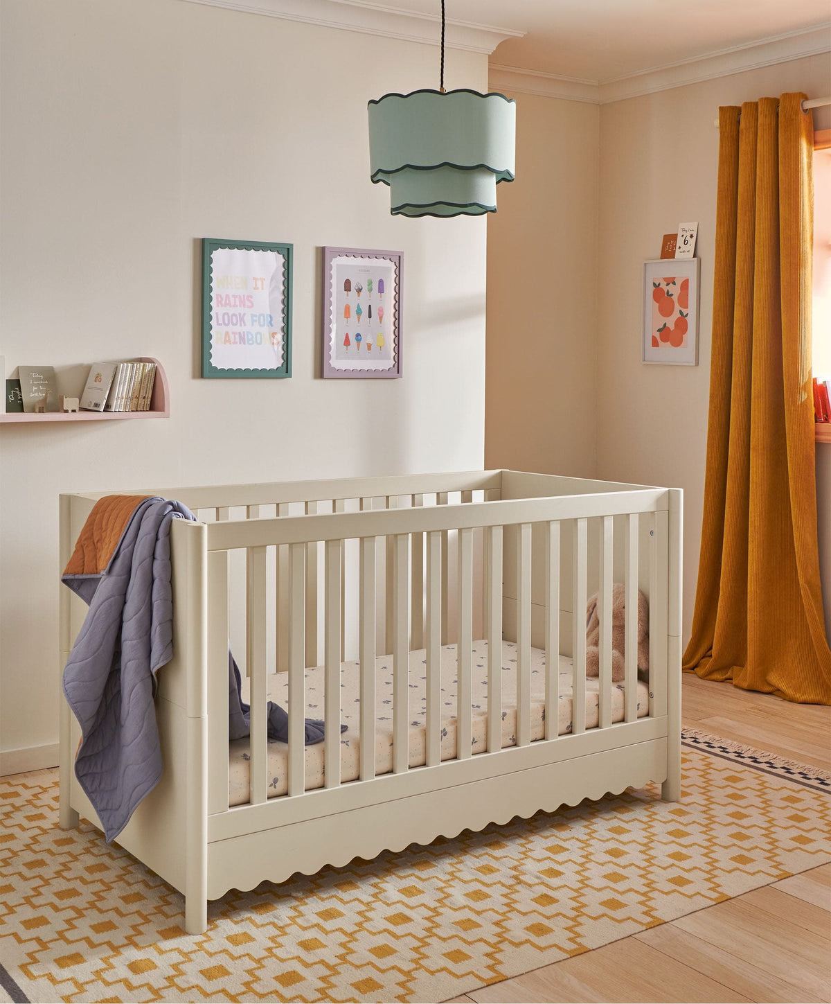 Eryn Cotbed with Luxury Hybrid Twin Cotbed Mattress - Cashmere