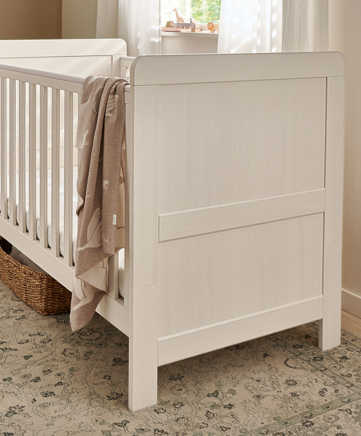 Atlas Cotbed - Warm Beige