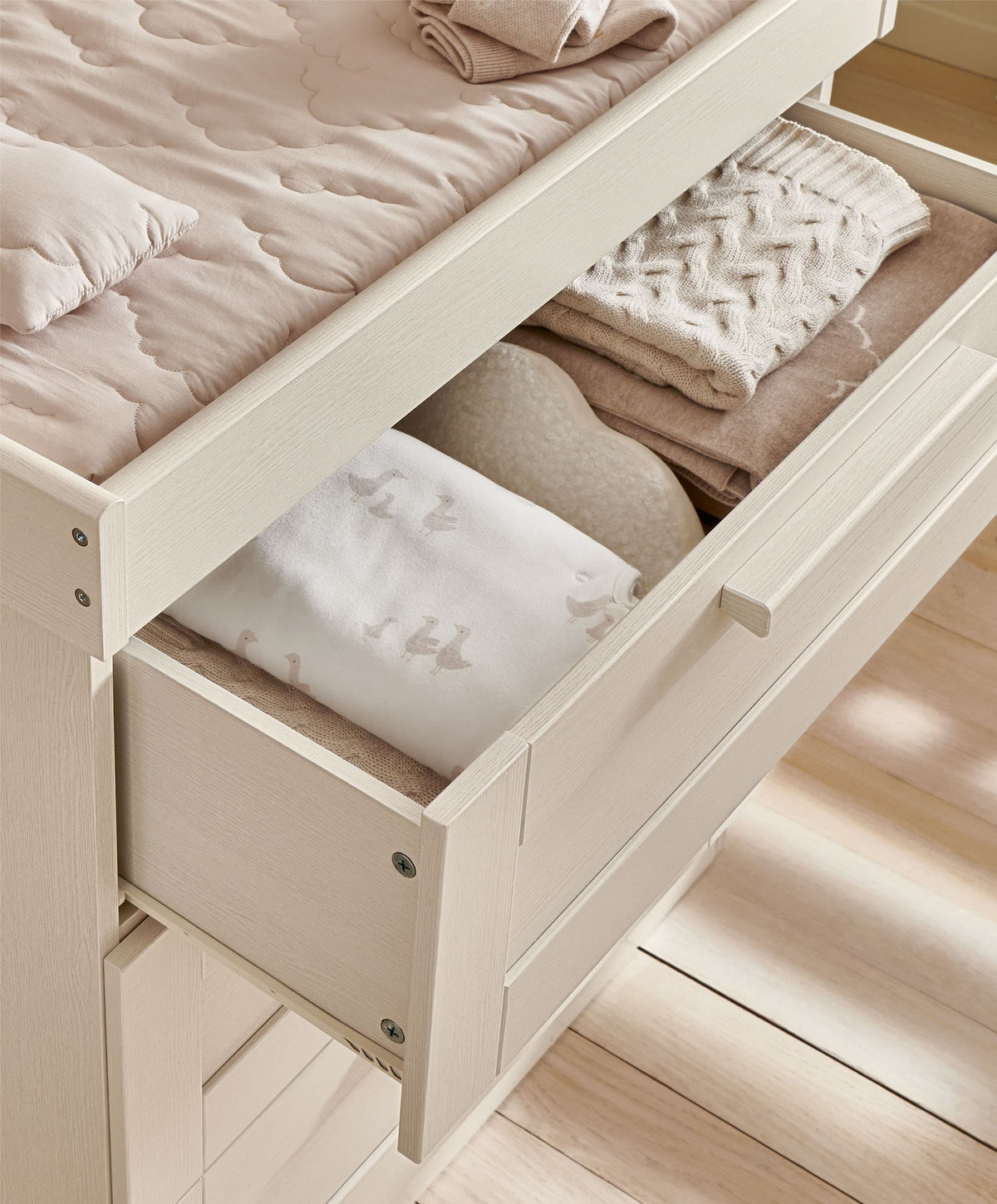 Atlas Dresser Changer - Warm Beige