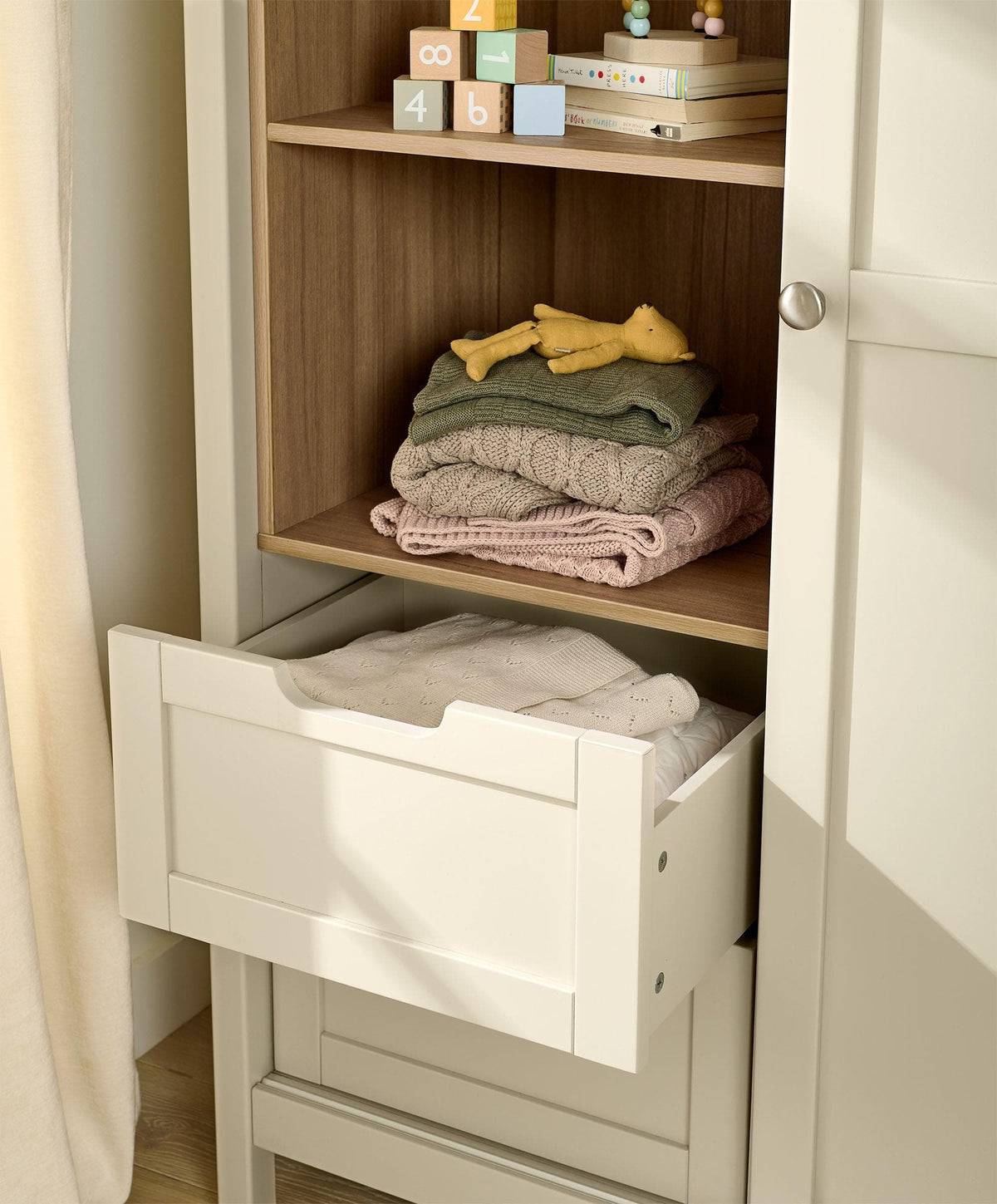 Harwell Nursery Bundle with Lua Bedside Crib (6 Piece) – Cashmere