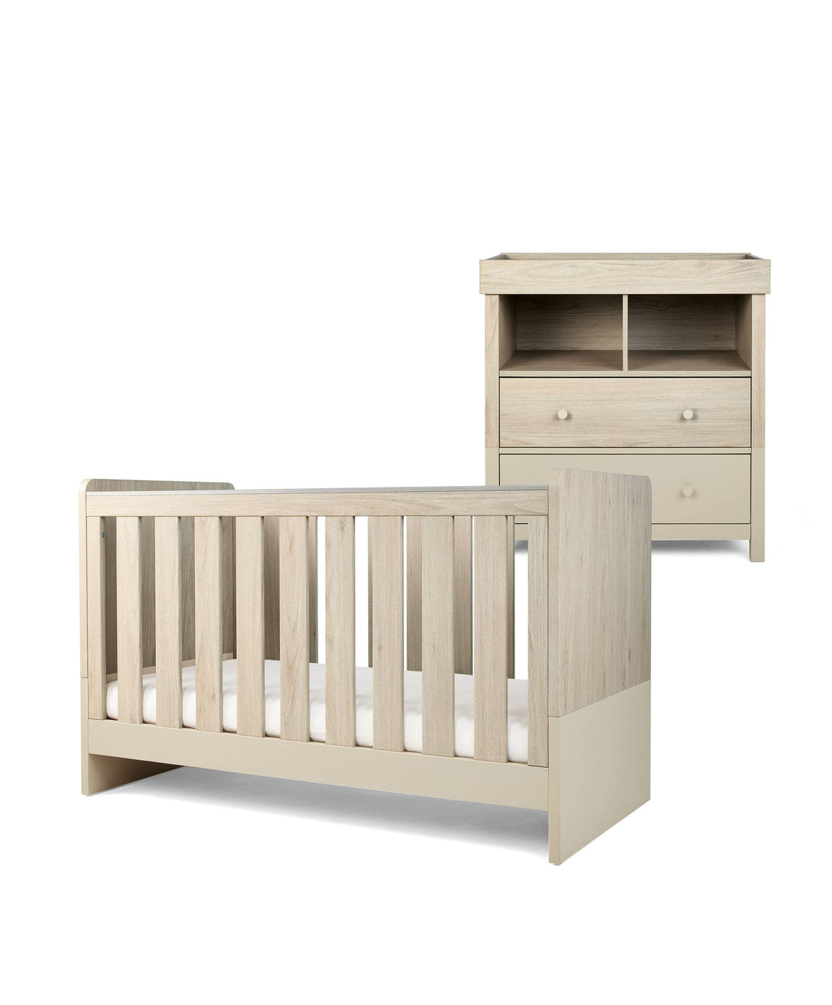 Litton 2 Piece Cotbed Set with Dresser Changer - Washed Oak