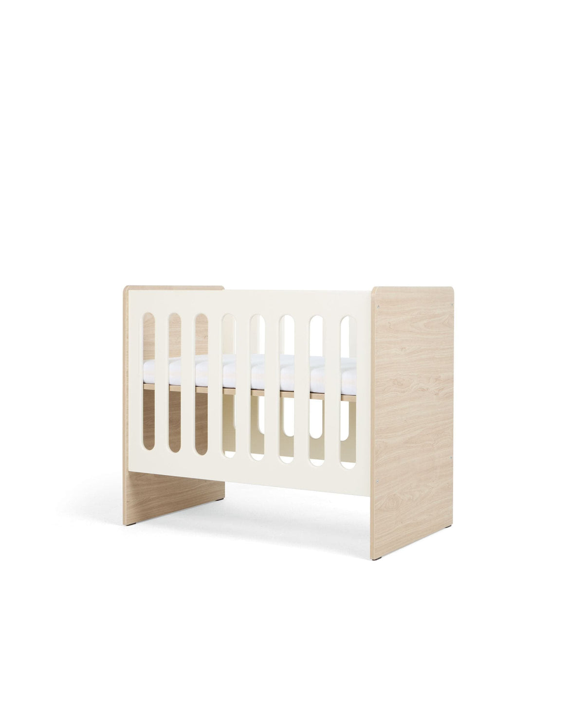 Vyne Mini Cot with Signature Airflow Fibre Mini Cot Mattress & Sheets (4 Piece) - White/Oak