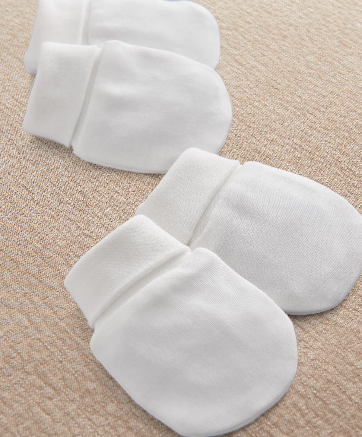 Scratch Mitts (Pack of 2)