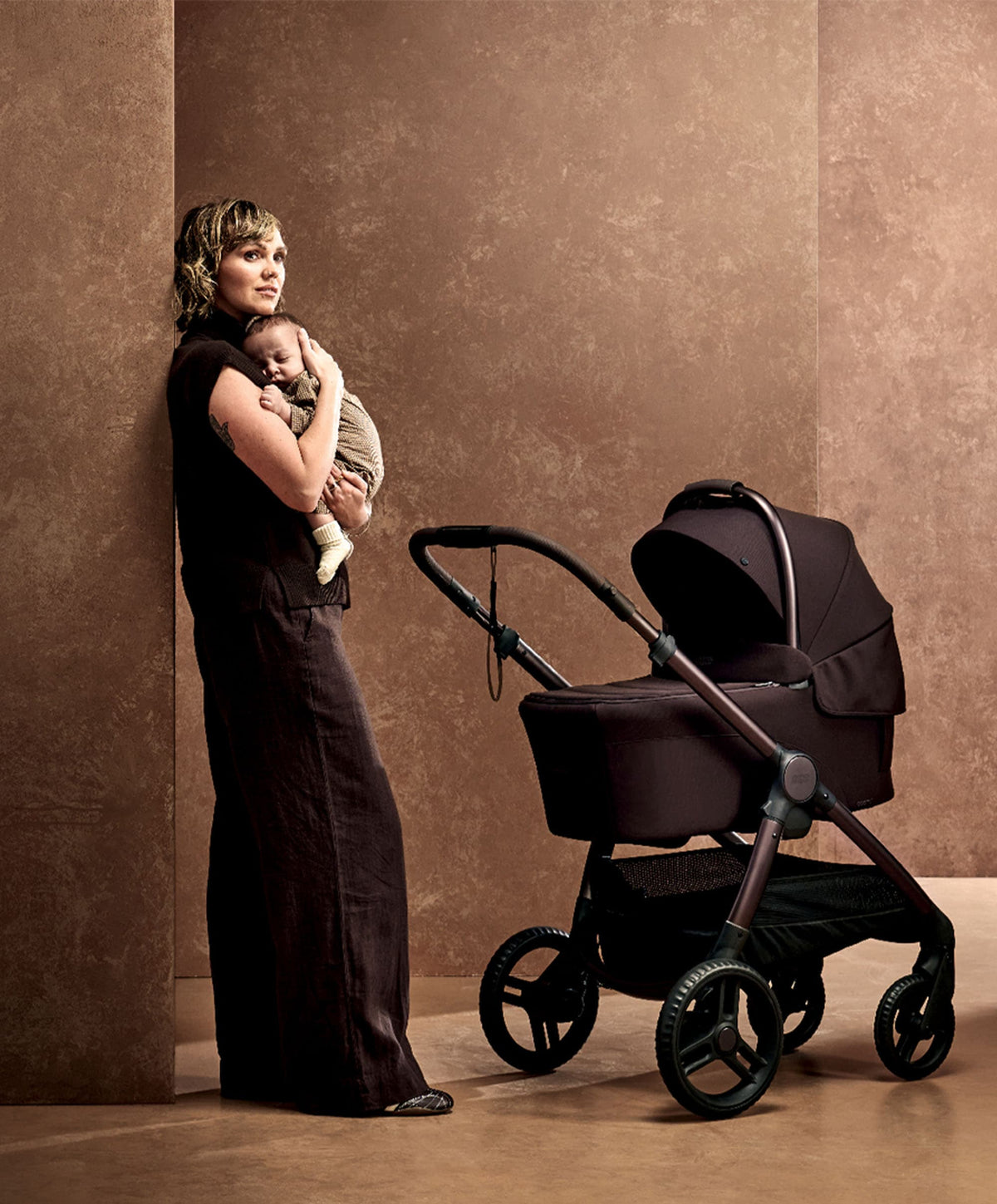 Ocarro 2 Pushchair Bundle with Maxi-Cosi Pebble Slide Pro Car Seat & Base (9 Pieces) - Americano