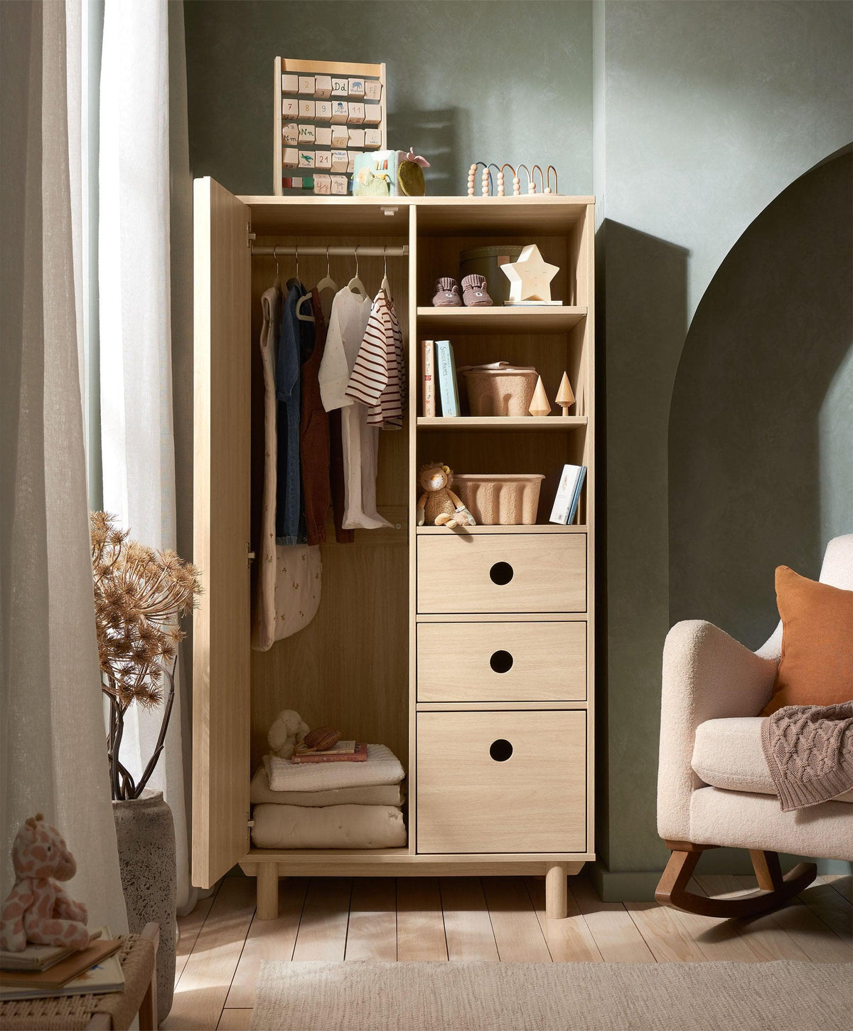 Oska Wardrobe - Oak