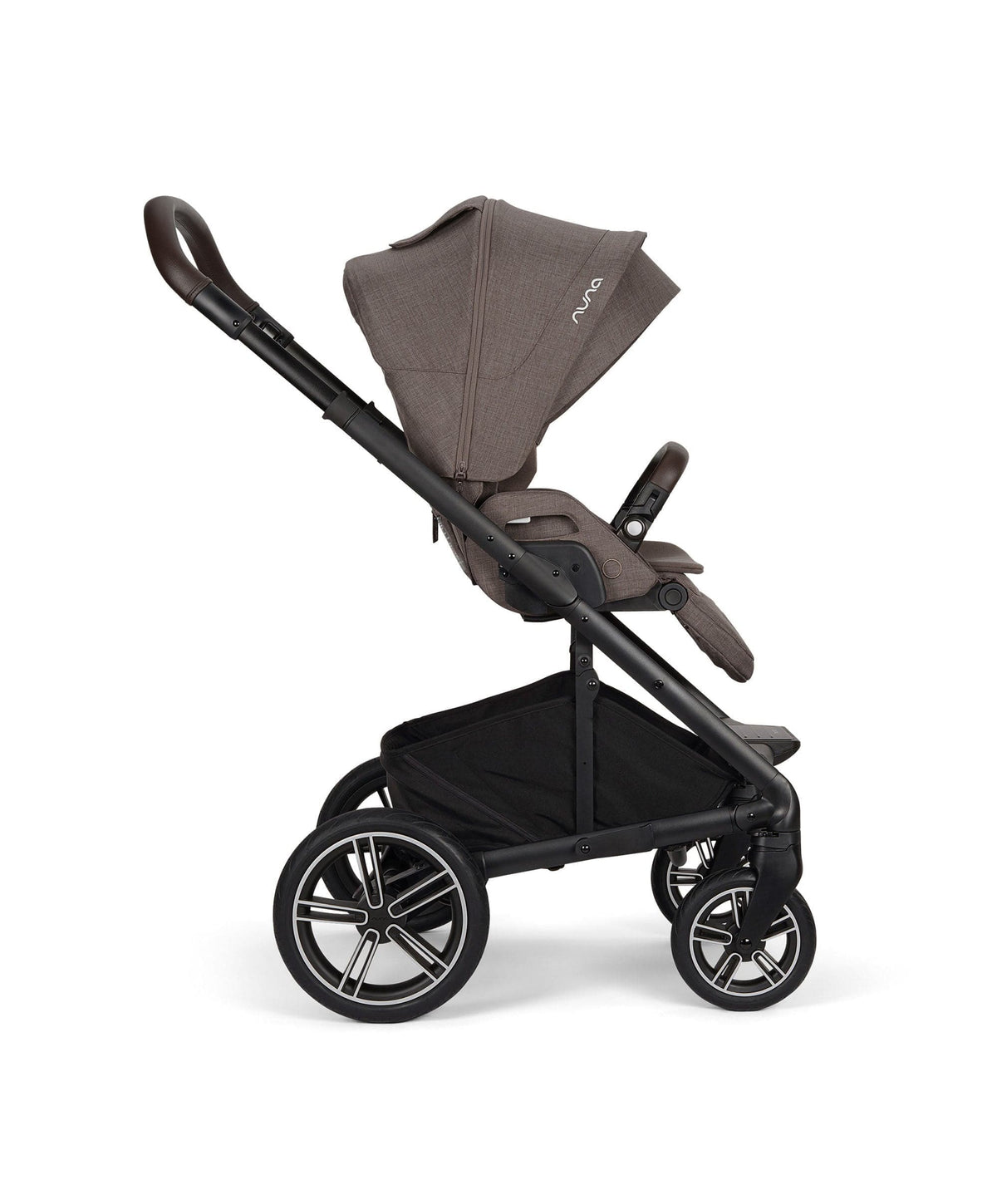 Nuna Mixx Next Pushchair Bundle With Carrycot Stand & Arra Flex Car Seat & Base - Chestnut