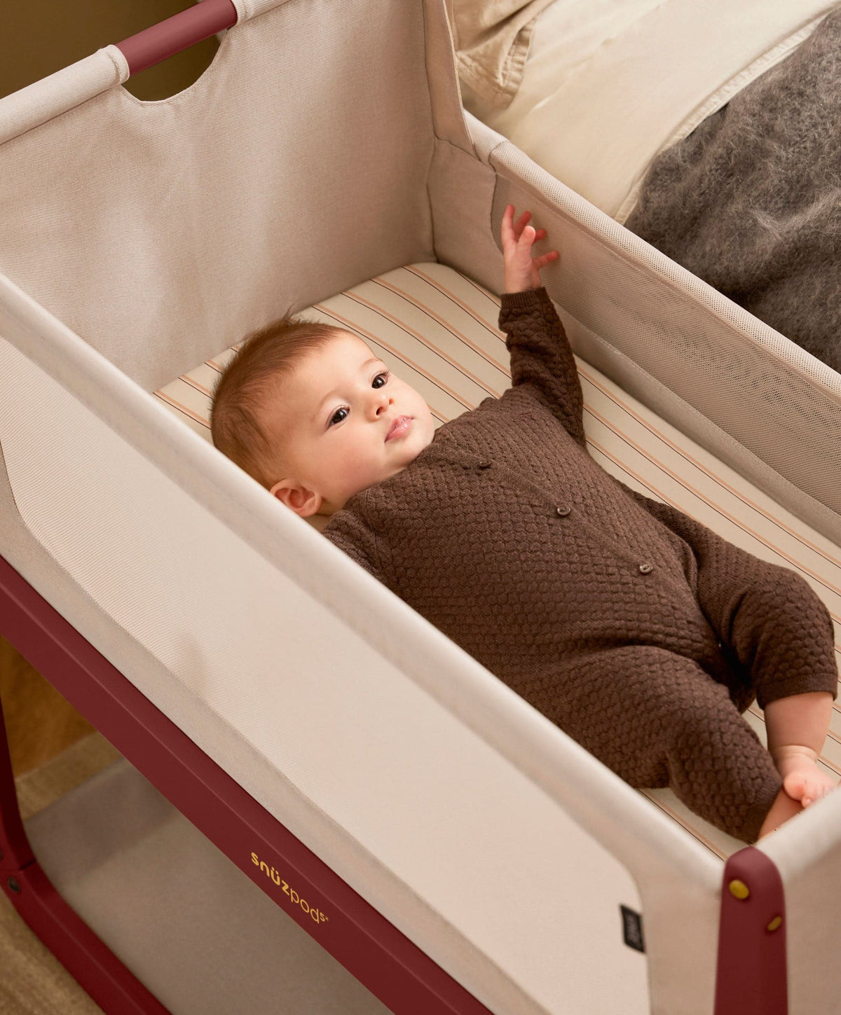 SnuzPod 5 Bedside Crib - Rouge