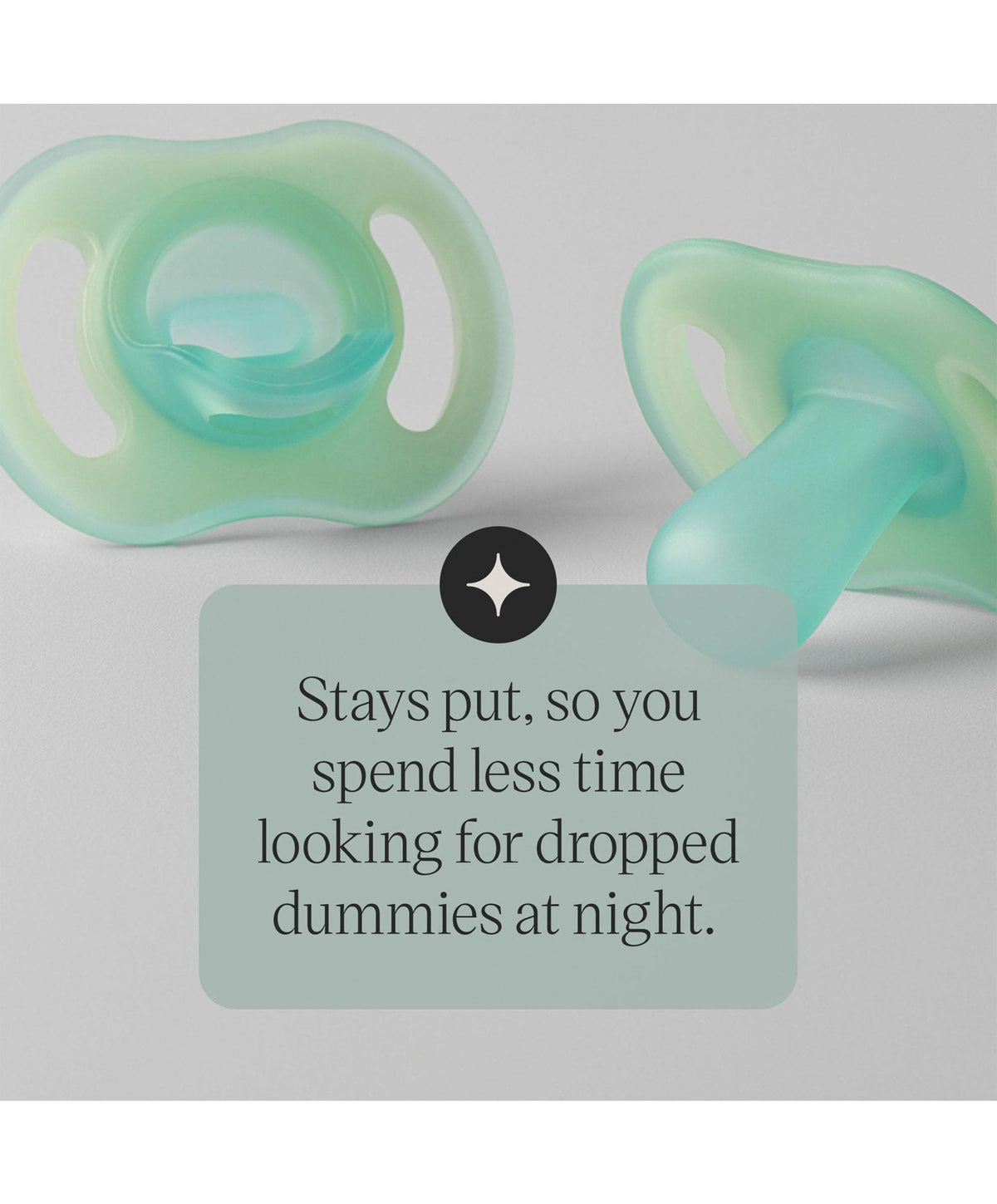 Tommee Tippee Ultra-light StayPut Night Glow Dummy 6-18m (2 Pack)