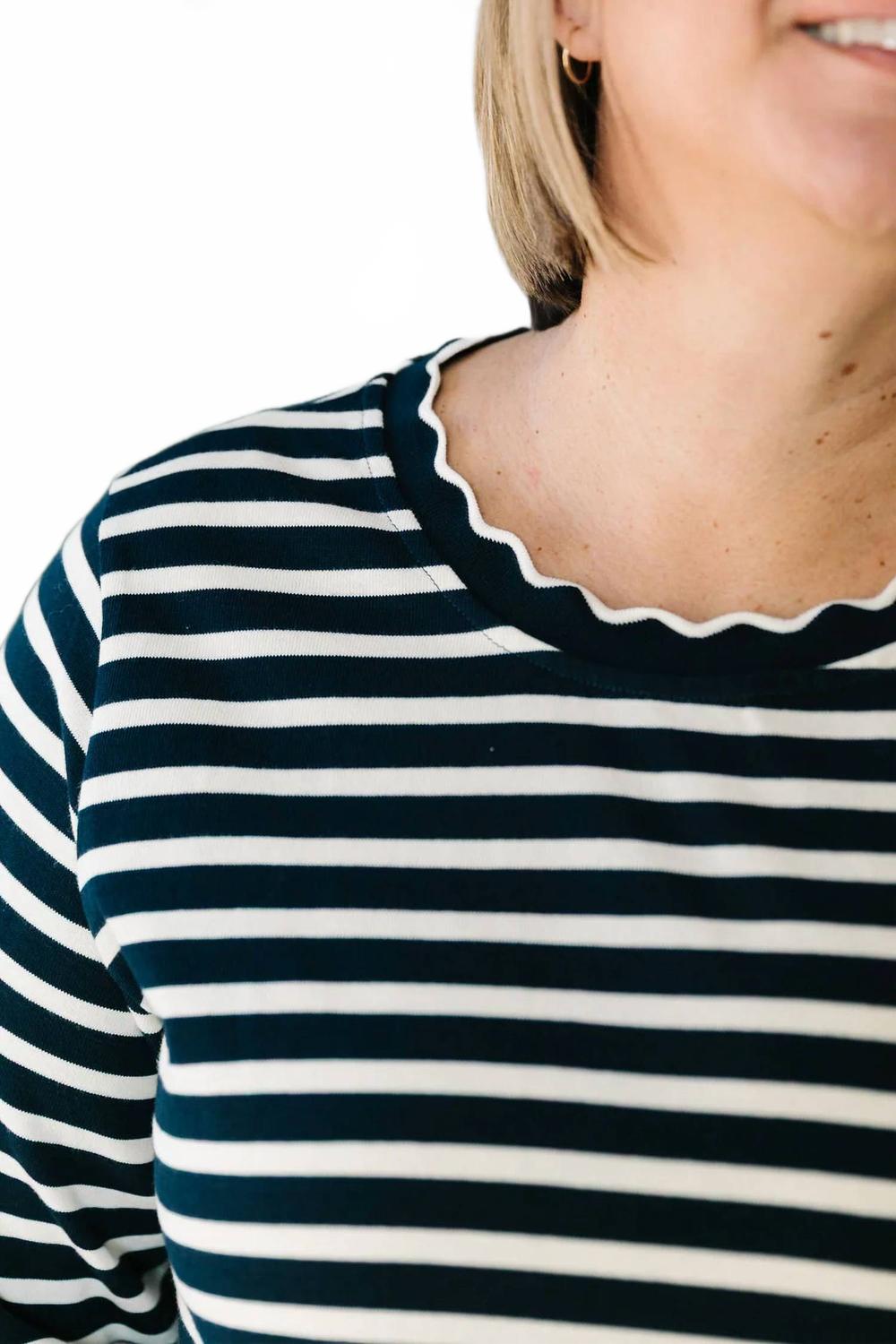 Avery Long-Sleeve Top In Navy
