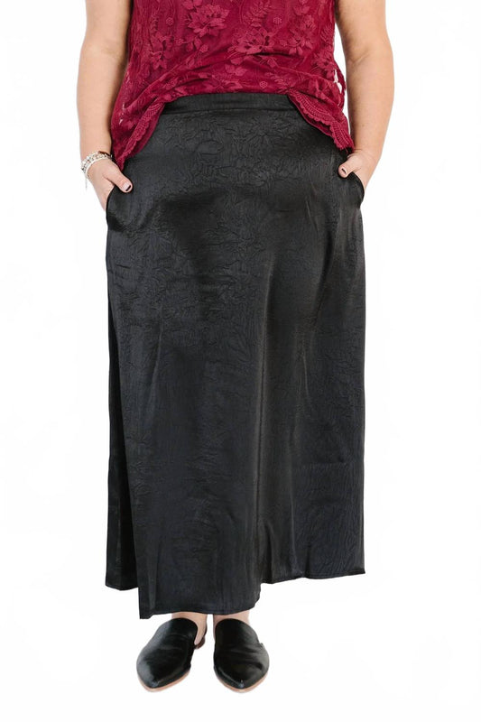 Arden Maxi Skirt In Black
