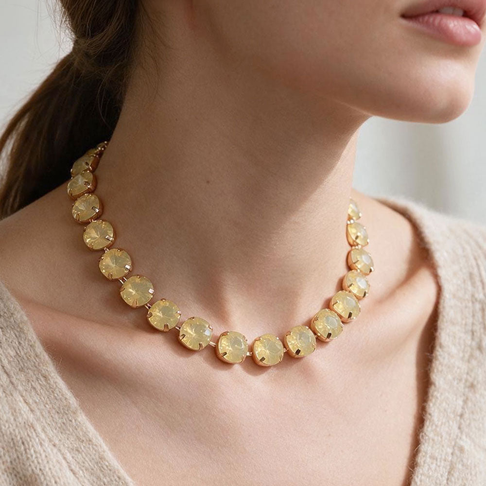 SECRET BOX_Round Stone Cluster Link Evening Necklace