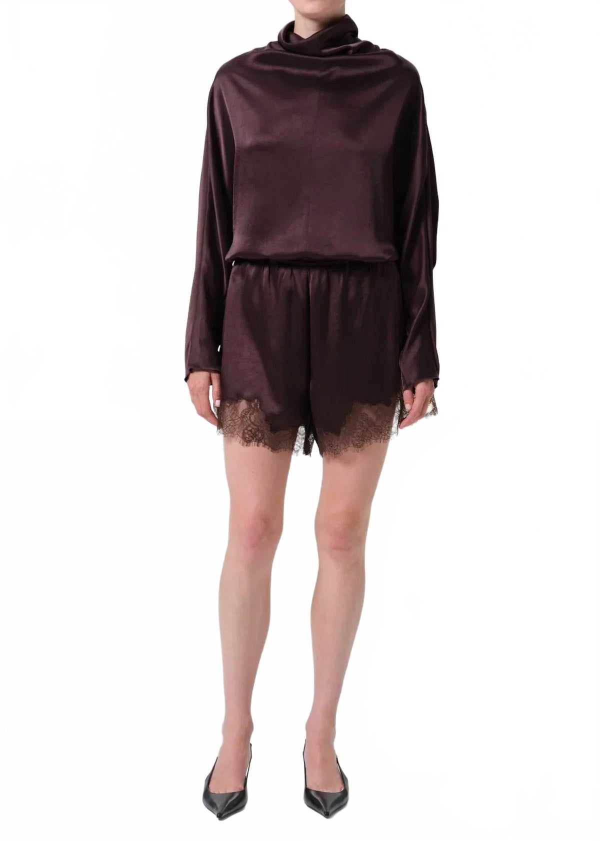 Lace Trimmed Tap Short In Espresso