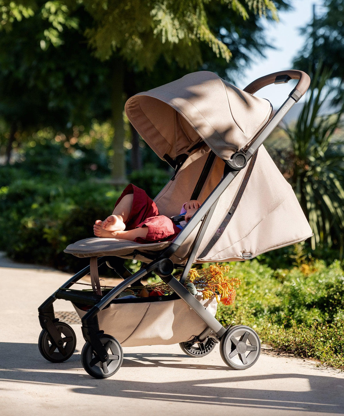 Joolz Aer2 Stroller With Nest to Seat - Sandy Taupe