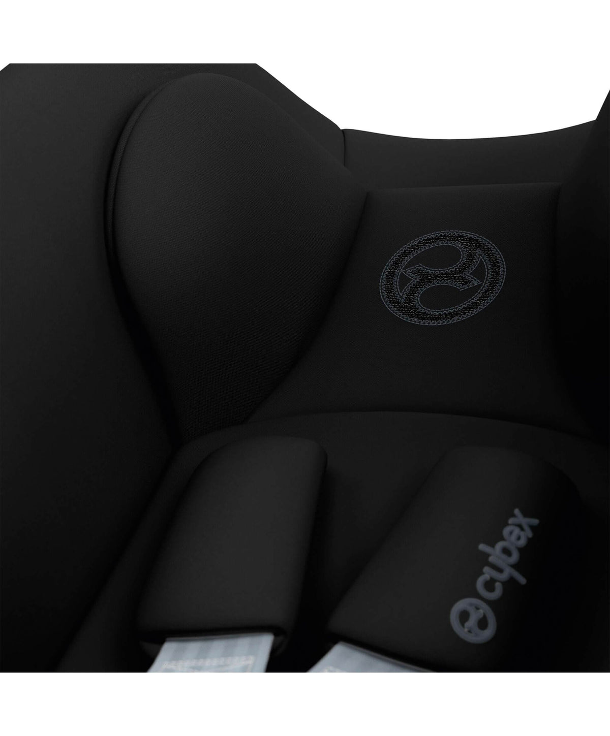 Cybex Cloud T i-Size Rotating Baby Car Seat & Base Bundle - Sepia Black