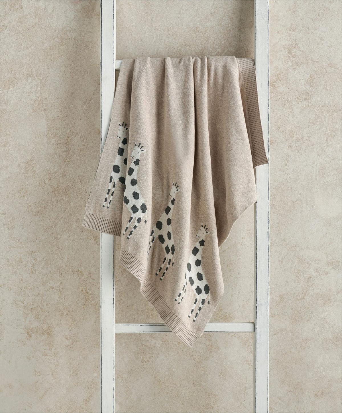 Giraffe Knitted Blanket - Oatmeal