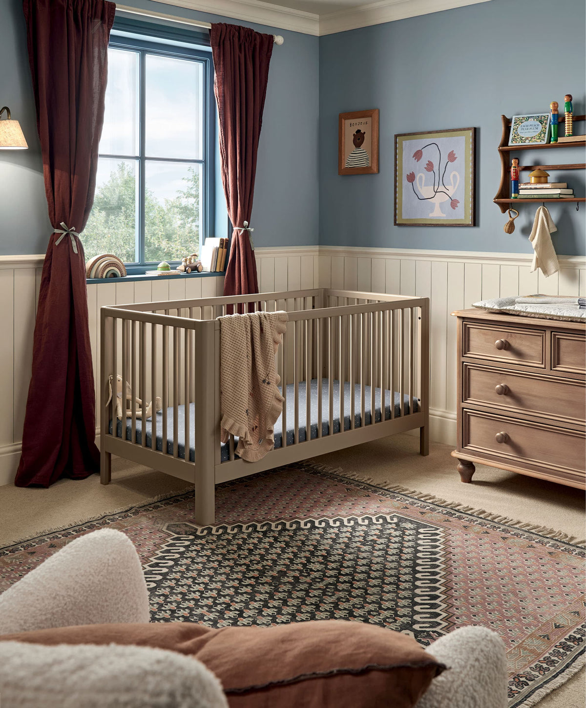 Arbor Cotbed & Signature  Airflow Fibre Cotbed Mattress Bundle - Mocha