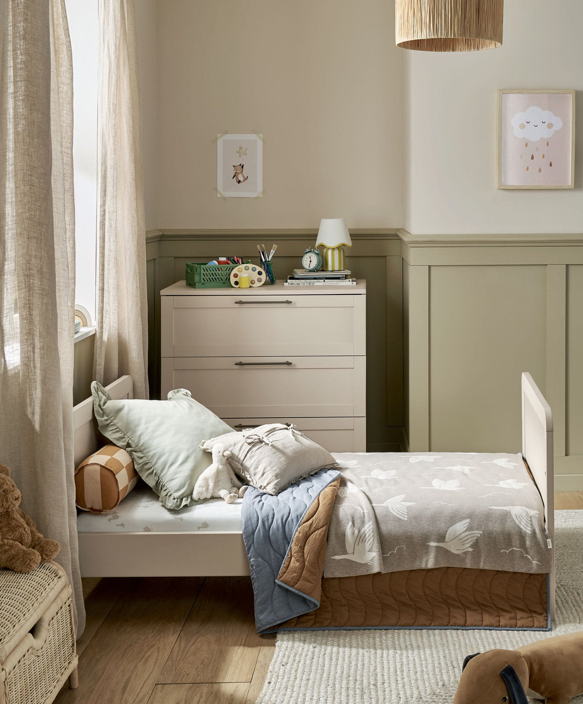 Walton 2 Piece Cotbed Set with Dresser Changer - Cashmere