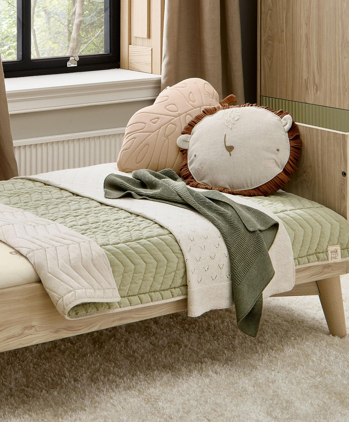 Nursery Bundle With Cot Mobile & Quilt (5 piece) - Born to be Wild