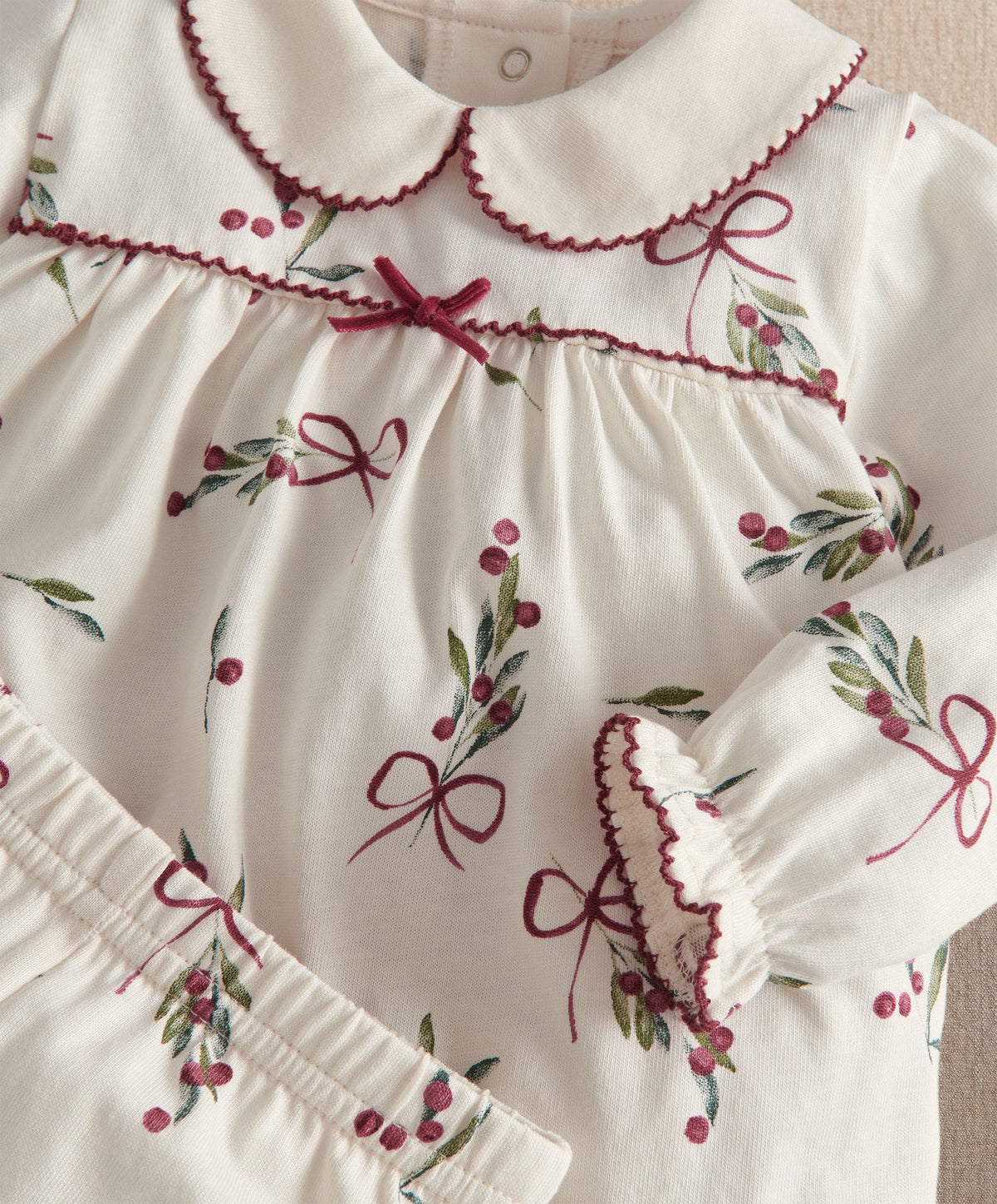 Christmas Berry Bow Print Pyjama Set