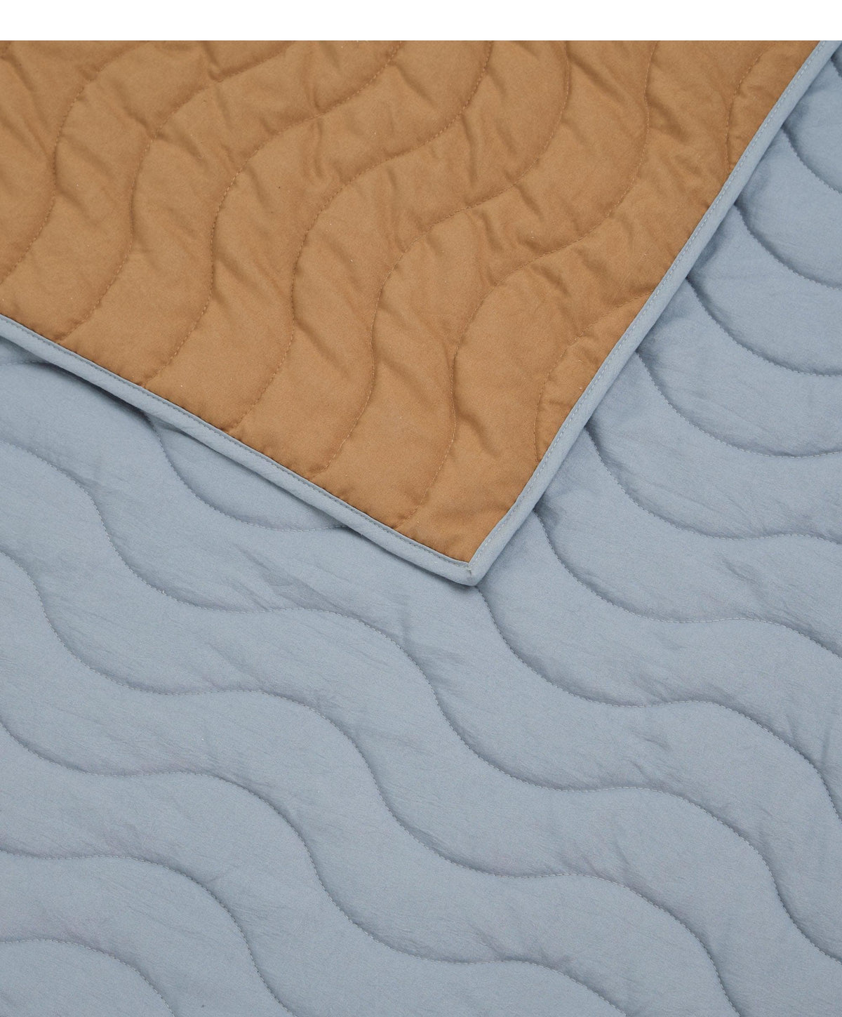 Baby Quilt (3.0 Tog) - Blue Mustard Wave