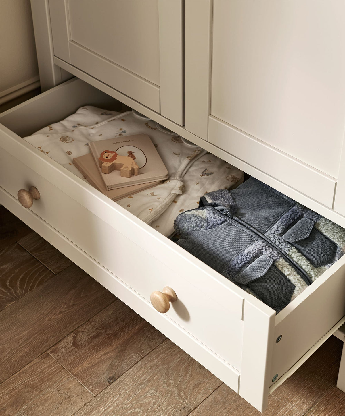 Wedmore Wardrobe - Cashmere/Oak