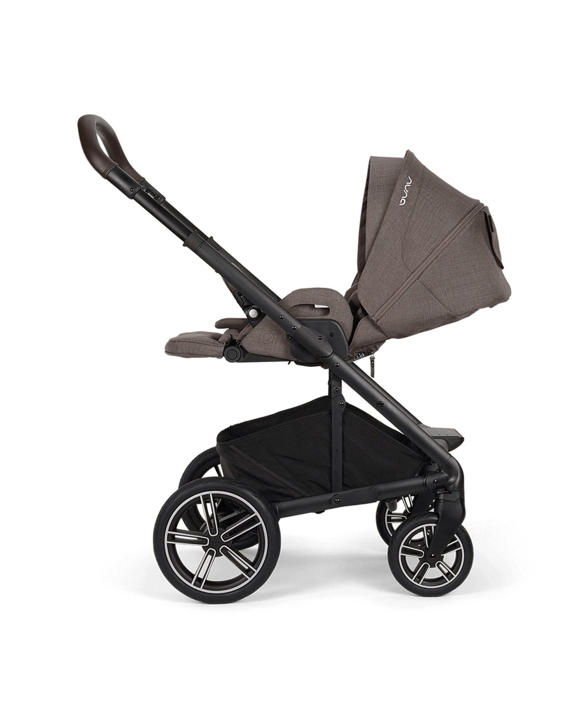 Nuna Mixx Next Pushchair Bundle With Nuna PIPA Urbn Car Seat – Chestnut