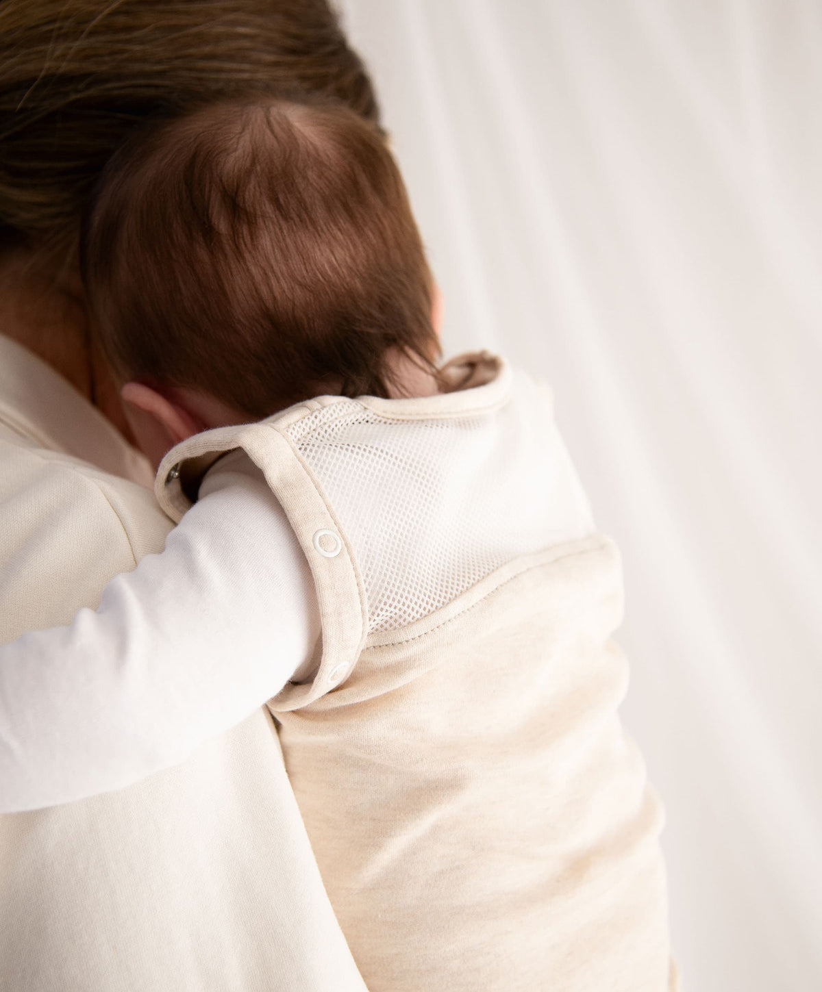 Purflo Swaddle to Sleep Bag 0-4 Months (2.5 Tog) - Sand