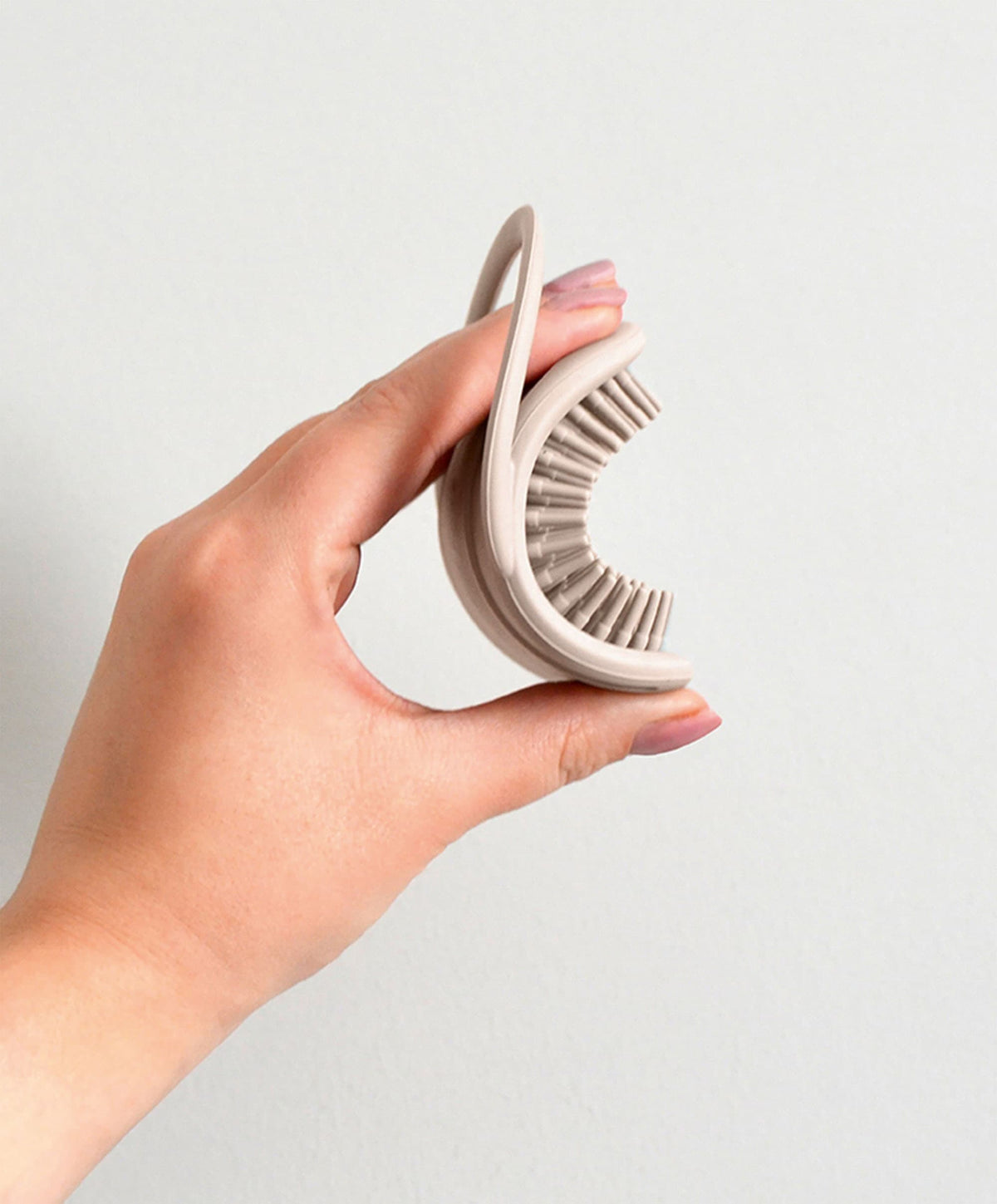 Shnuggle Baby Bath Brush - Taupe